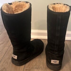 Tall UGG boots black with zipper size 8